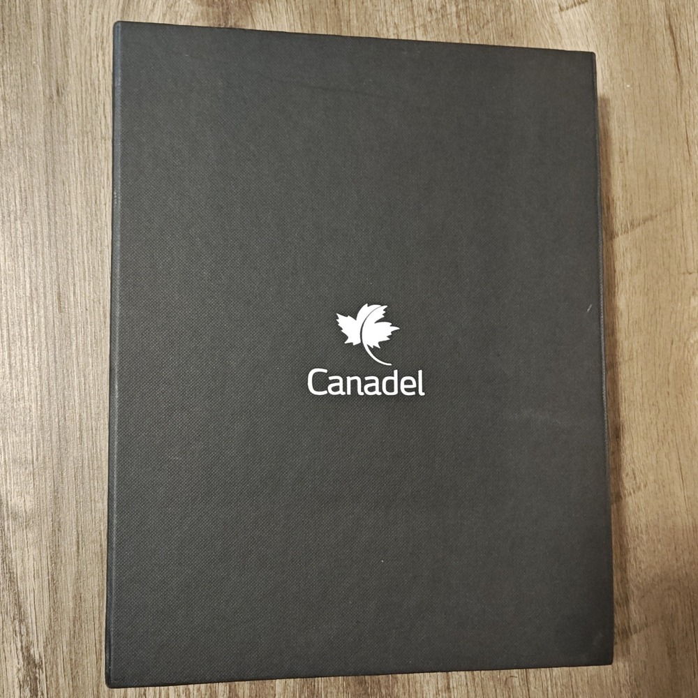 Canadel Cutting Board and Art of‎ Dining Book Set OS Natural Wood Gift Box